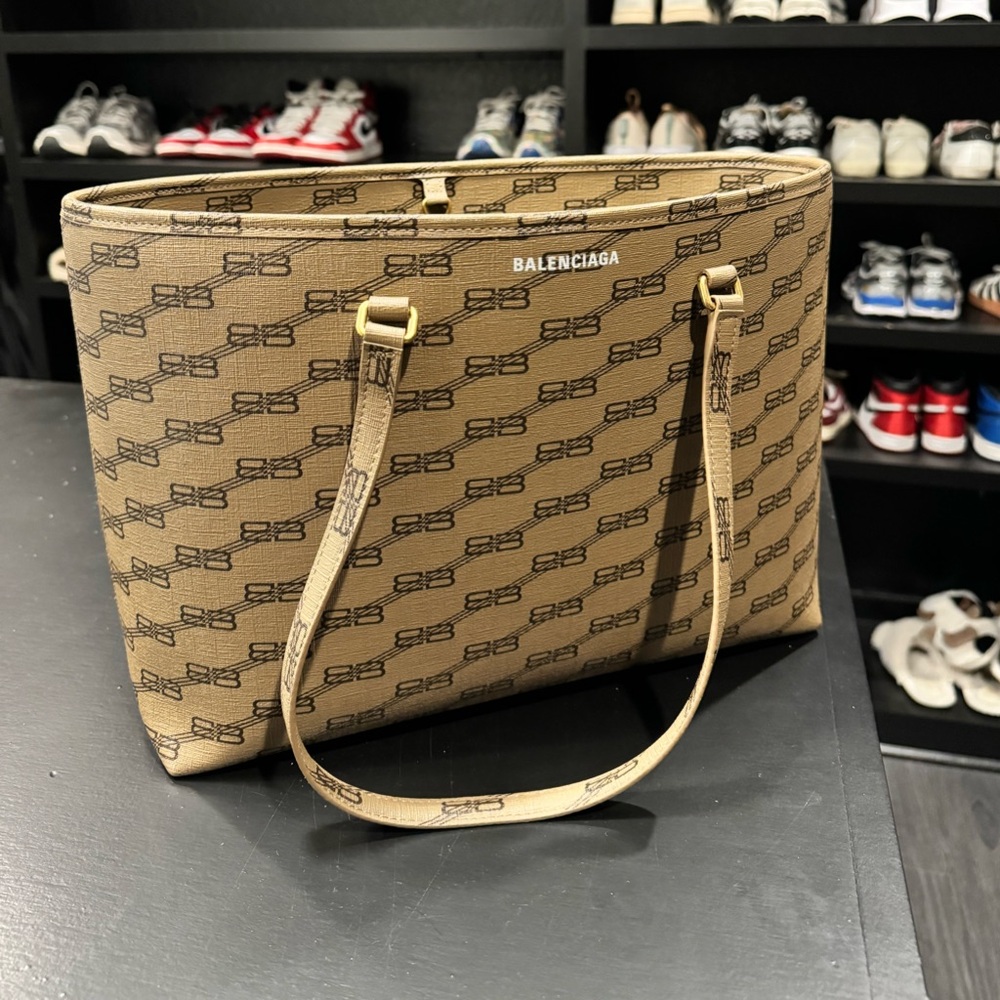 Balenciaga Tote